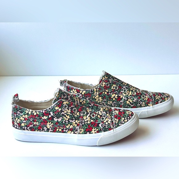 Corky’s Floral Slip on Sneakers Womens Size 9 Babalu Cotton EUC Like New! - Picture 2 of 11